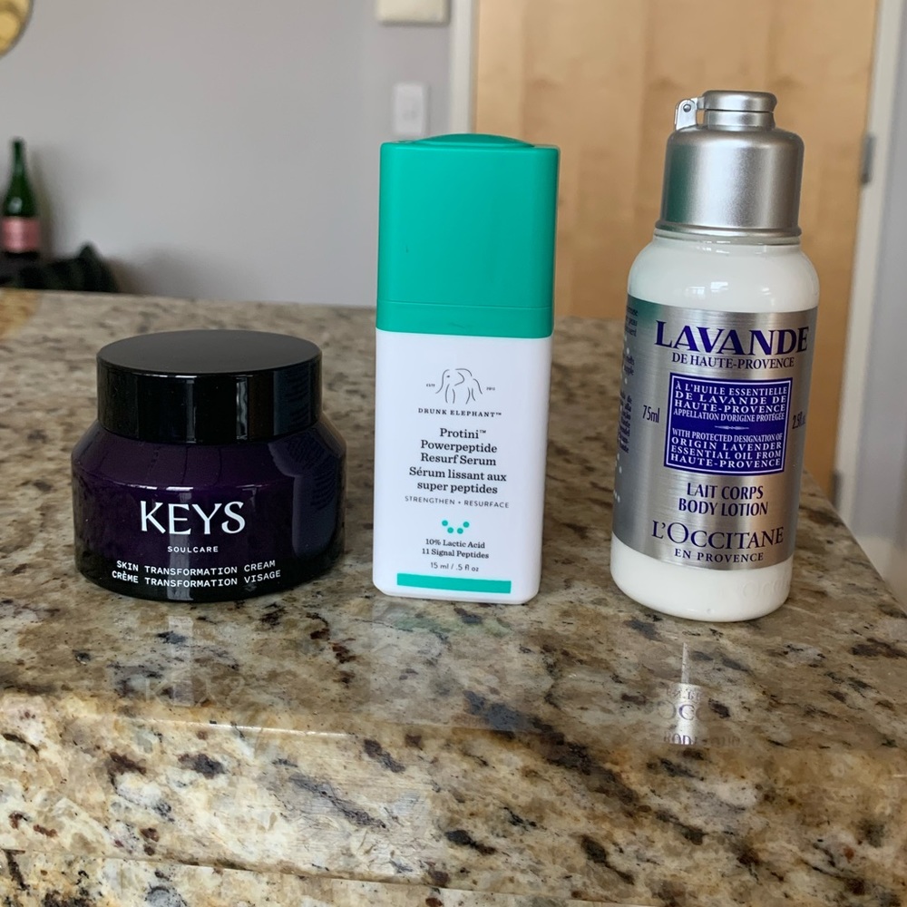 LUXURY SKINCARE BUNDLE!